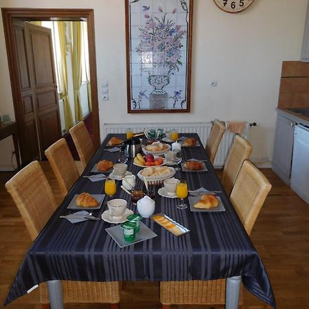 Hem Chambres D'Hotes Chateau De Courcelette المظهر الخارجي الصورة